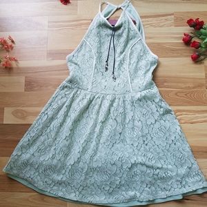 Today Only! $10 Dress Pins and Needles Mint Lace